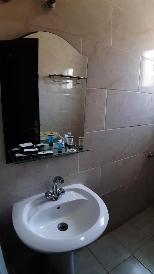 Al Rawda - Hotel Табук Экстерьер фото